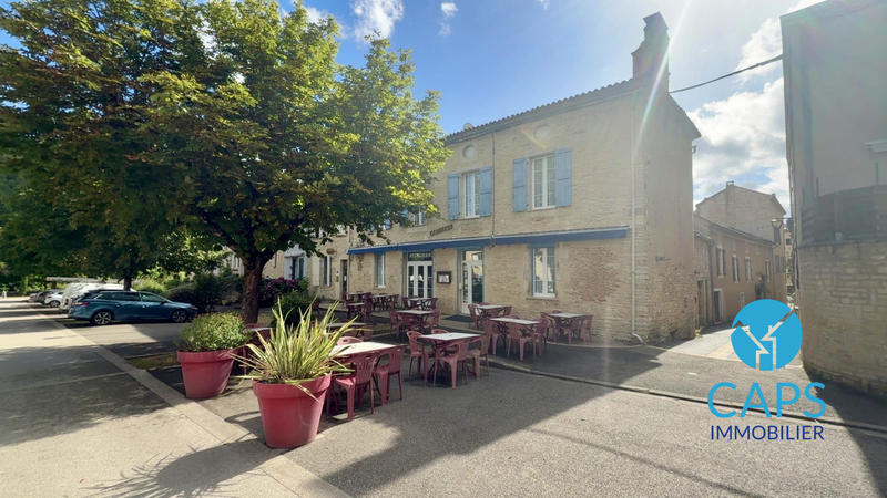 Local commercial - 160 m² - 3 pièces