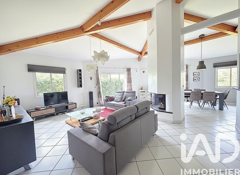 Maison - 135 m² - 5 pièces