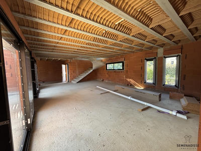 Villa - 183 m² - 6 pièces