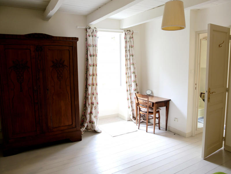 Maison - 210 m² - 8 pièces