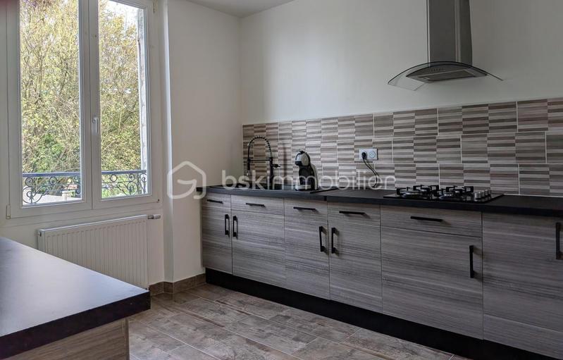 Maison de ville - 90 m² - 5 pièces