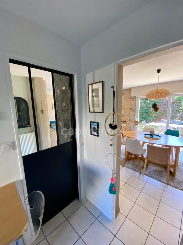 Maison - 115 m² - 6 pièces