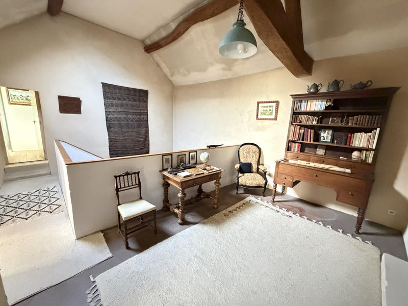 Maison - 160 m² - 8 pièces