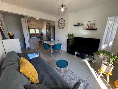 Appartement - 45 m² - 3 pièces