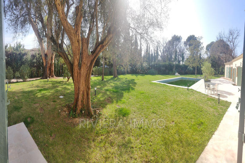 Villa - 350 m² - 9 pièces