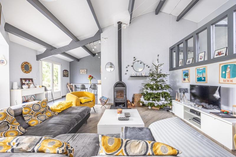 Maison - 143 m² - 5 pièces