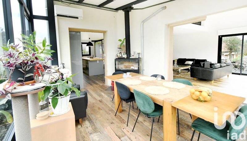 Maison de maîtres - 378 m² - 10 pièces