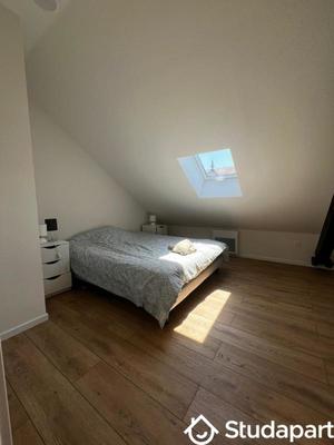Chambre - 14 m² - 1 pièce