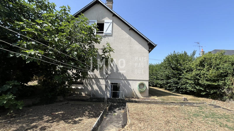 Maison traditionnelle - 95 m² - 4 pièces