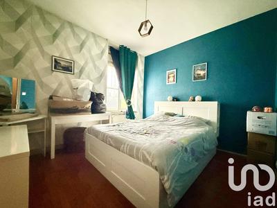 Maison - 180 m² - 6 pièces