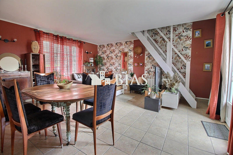 Maison ancienne - 110 m² - 5 pièces