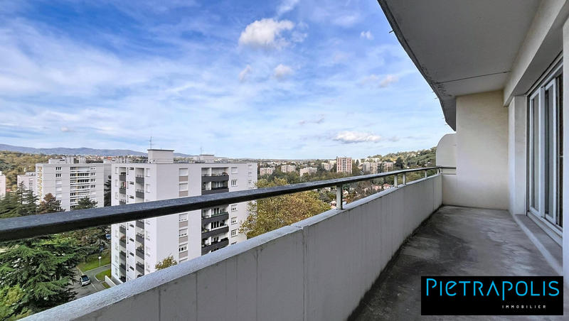 Appartement - 97 m² - 3 pièces