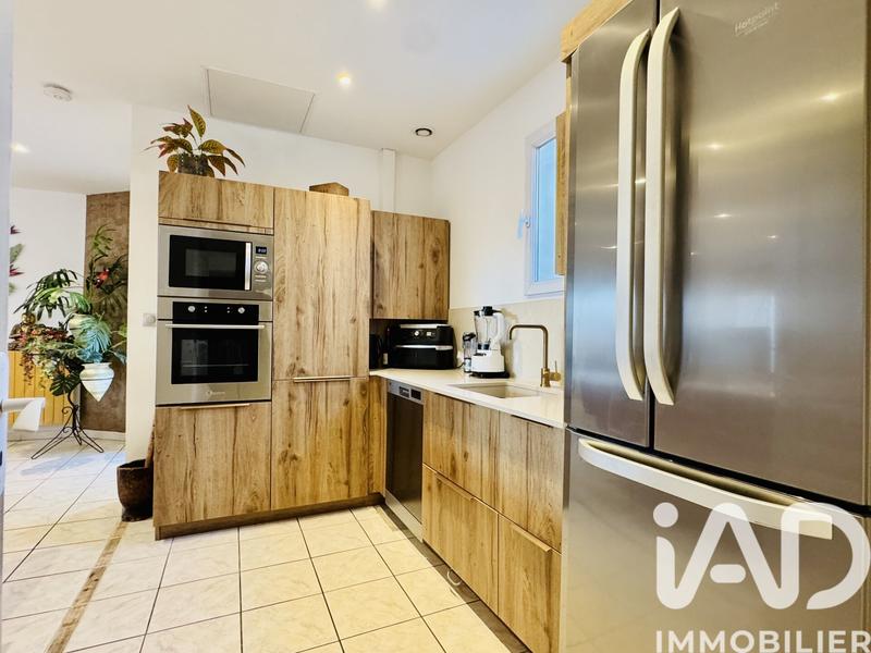 Maison - 110 m² - 5 pièces