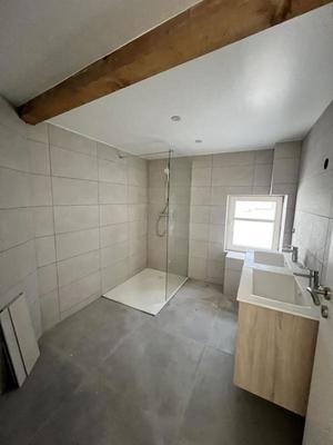 Appartement - 120 m² - 5 pièces