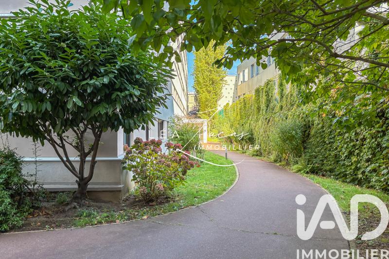 Appartement - 102 m² - 4 pièces