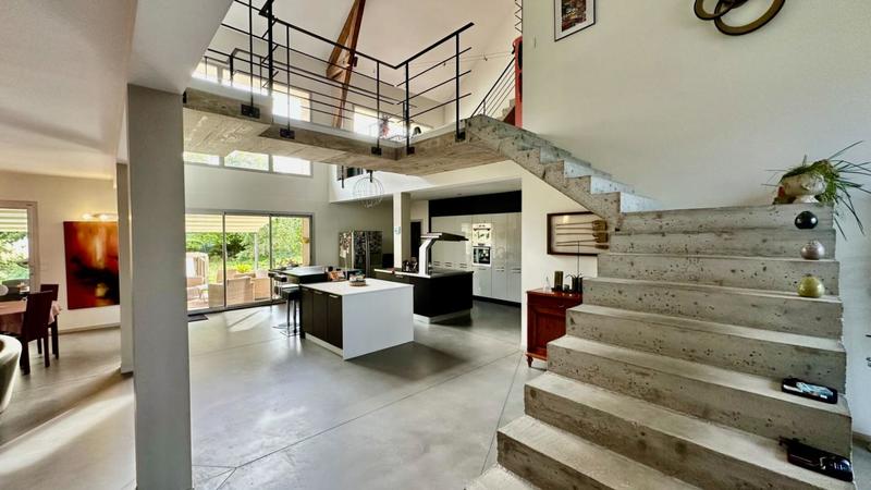 Corps de ferme - 292 m² - 8 pièces