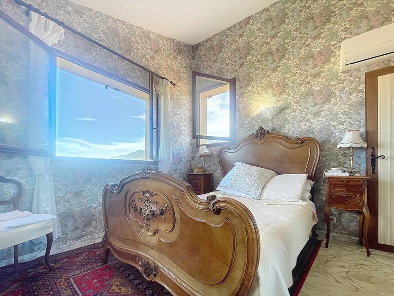 Villa - 106 m² - 4 pièces