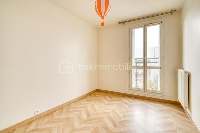 Appartement - 77 m² - 4 pièces