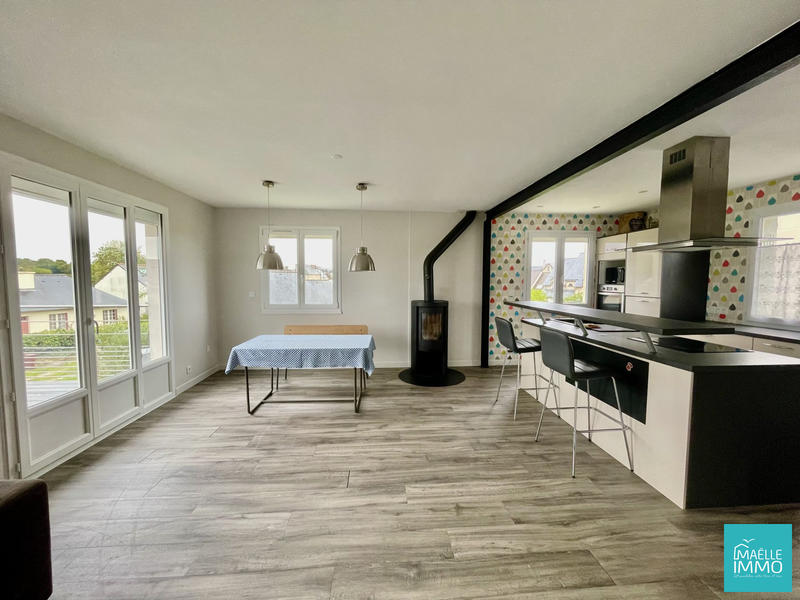 Maison - 123 m² - 4 pièces