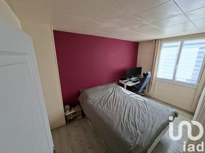 Appartement - 80 m² - 5 pièces
