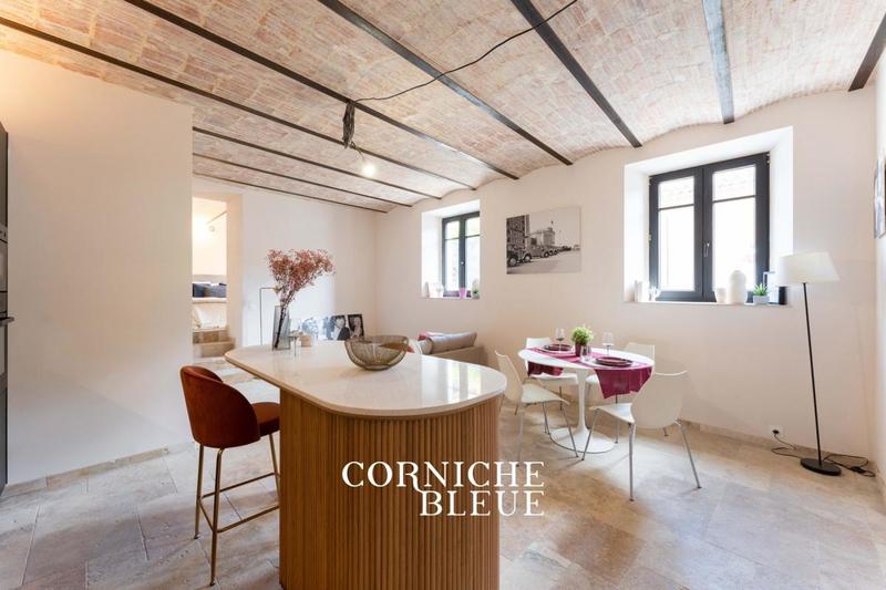 Loft - 51 m² - 2 pièces