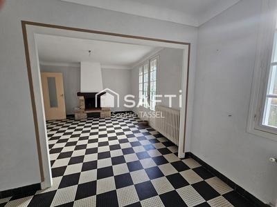 Maison - 74 m² - 4 pièces