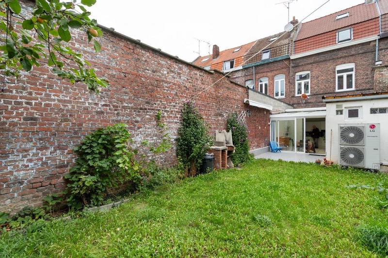 Maison - 142 m² - 6 pièces