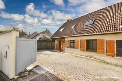 Maison - 128 m² - 6 pièces