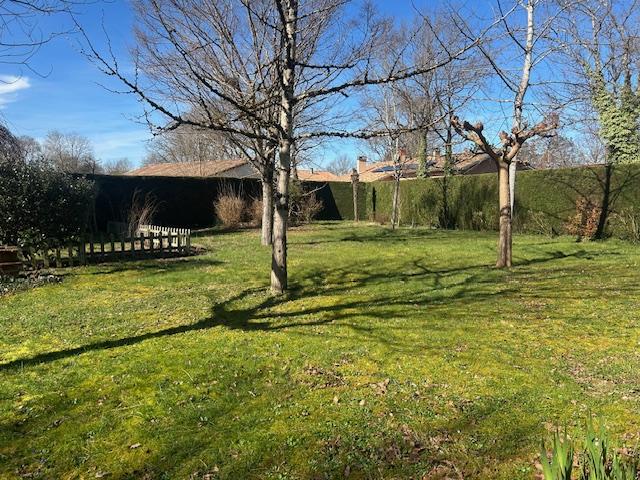 Propriété - 114 m² - 4 pièces