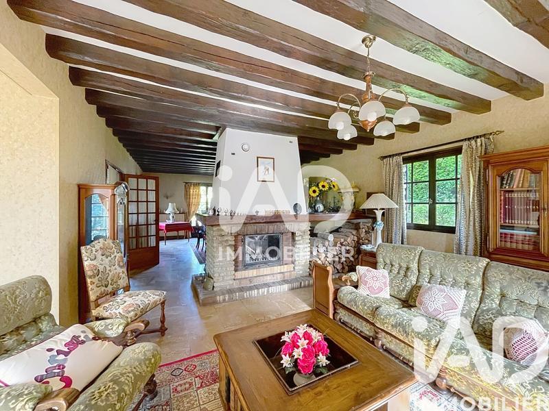 Maison - 232 m² - 8 pièces