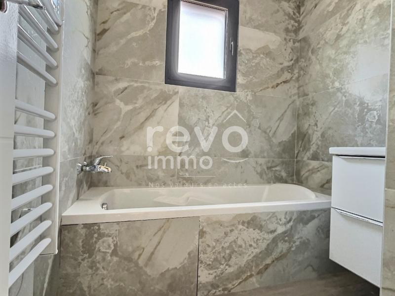 Maison - 128 m² - 5 pièces