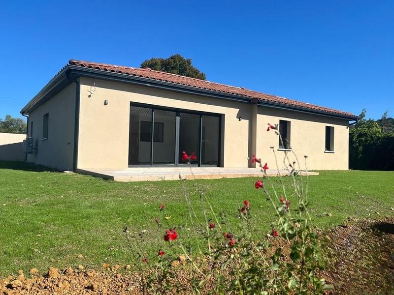 Villa - 100 m² - 4 pièces