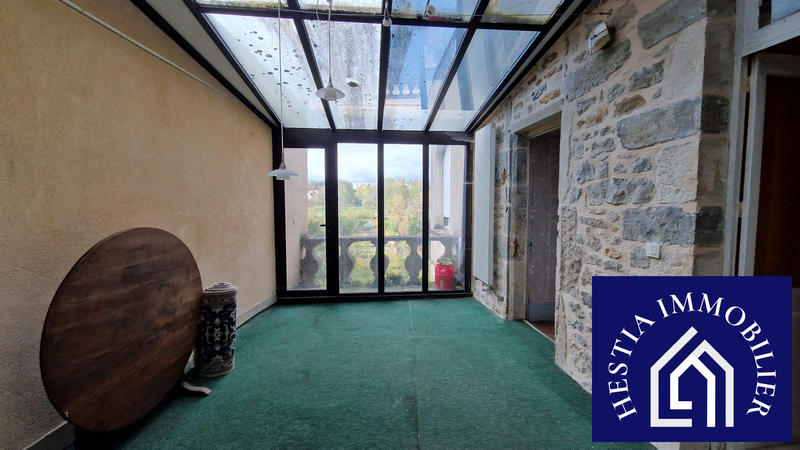 Maison - 250 m² - 10 pièces