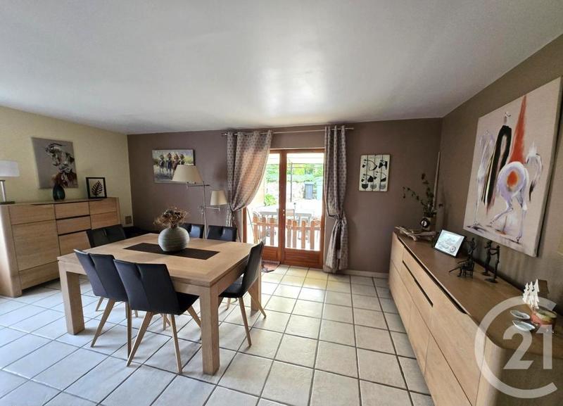 Maison - 126 m² - 6 pièces