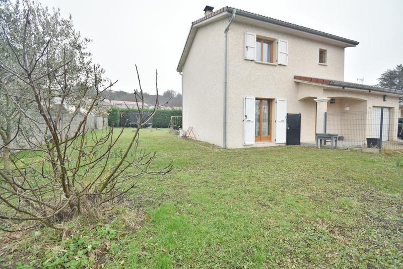 Villa - 92 m² - 4 pièces