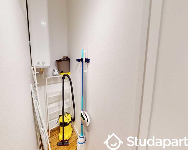 Chambre - 60 m² - 1 pièce