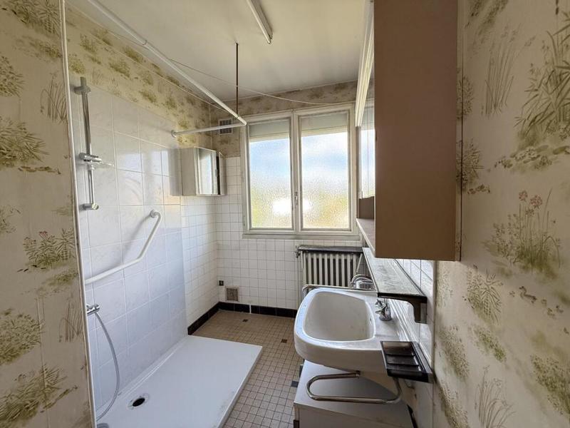 Maison - 98 m² - 5 pièces