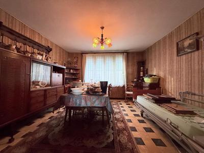 Maison - 87 m² - 5 pièces