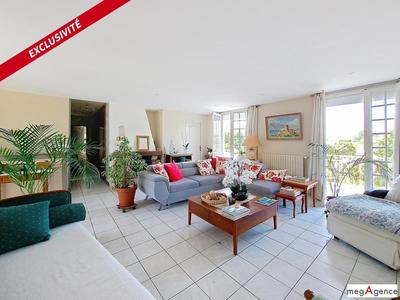 Maison - 140 m² - 7 pièces