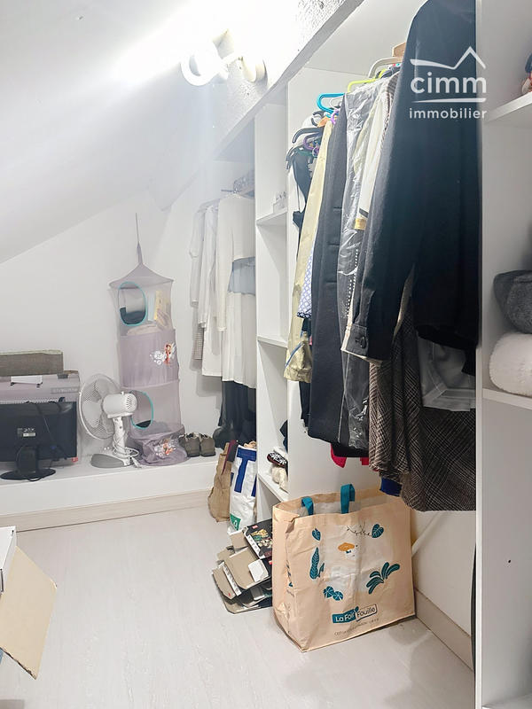 Maison - 104 m² - 5 pièces