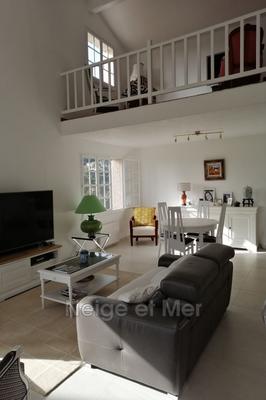 Villa - 160 m² - 5 pièces