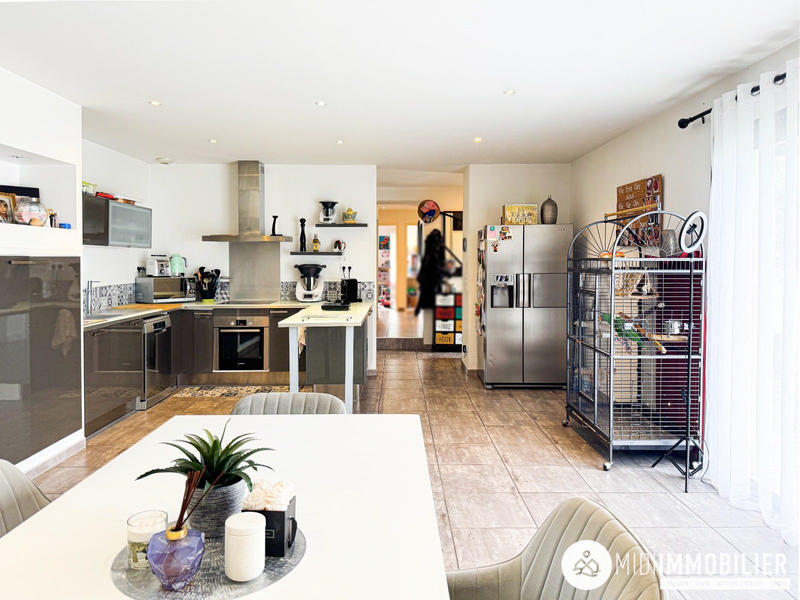 Villa - 145 m² - 5 pièces