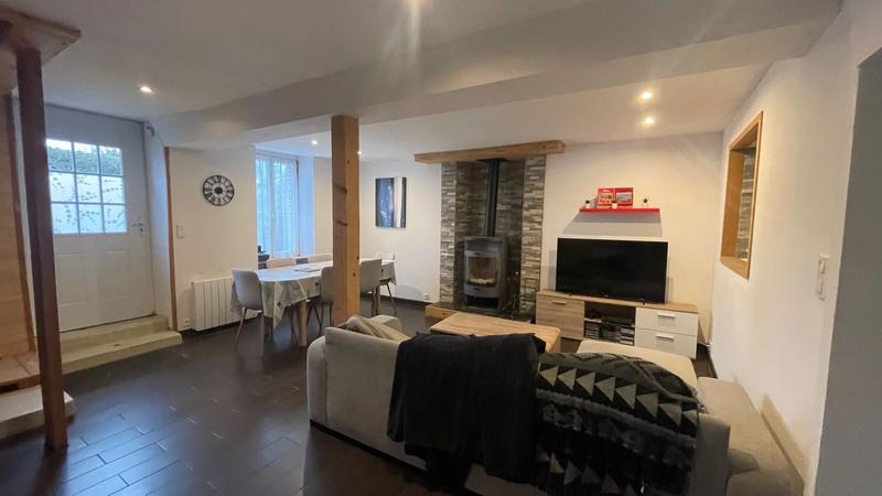 Maison - 93 m² - 4 pièces