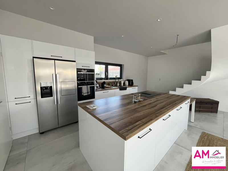 Maison contemporaine - 140 m² - 5 pièces