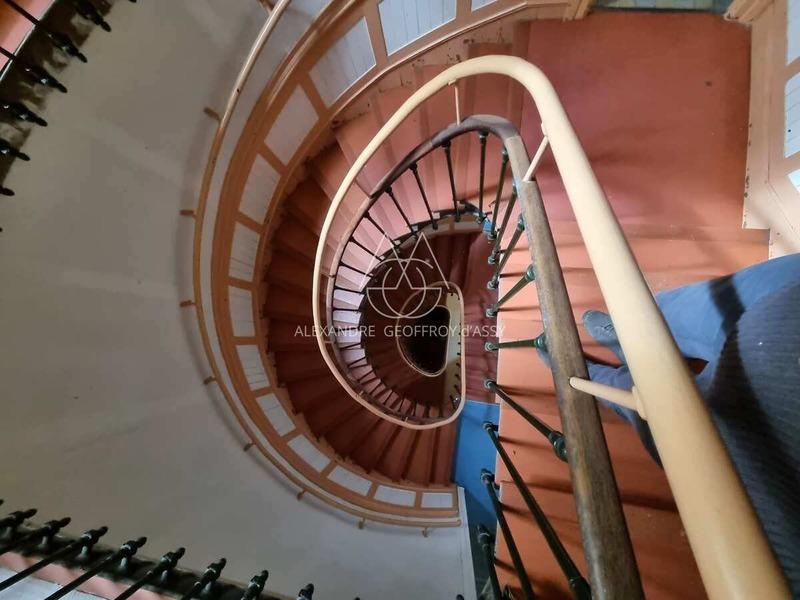 Hôtel particulier - 810 m² - 21 pièces