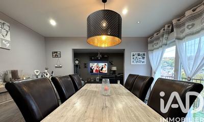 Appartement - 86 m² - 5 pièces