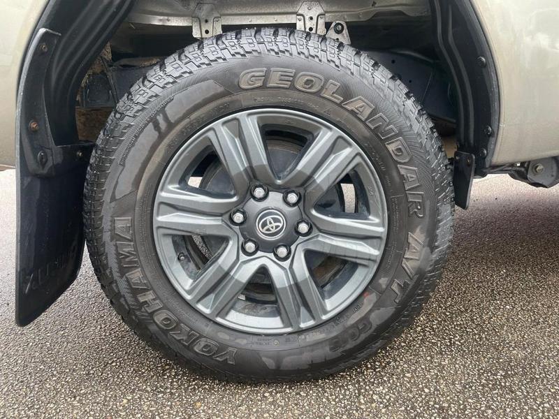 Toyota Hilux X-Tra Cabine 2.4l d-4d 4x4 (Rc23) Legende