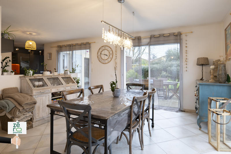 Maison - 123 m² - 7 pièces