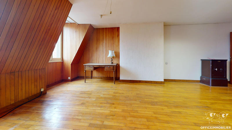 Appartement - 93 m² - 4 pièces