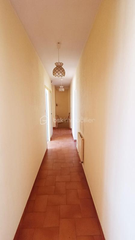 Villa - 260 m² - 8 pièces